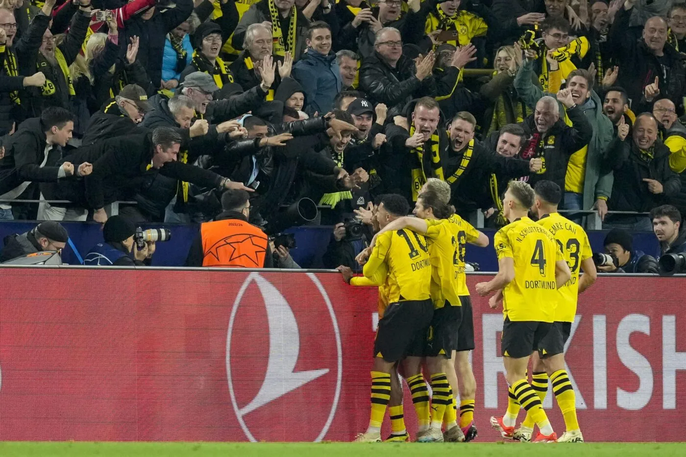 Le Borussia Dortmund renverse l’Atlético et rejoint le PSG