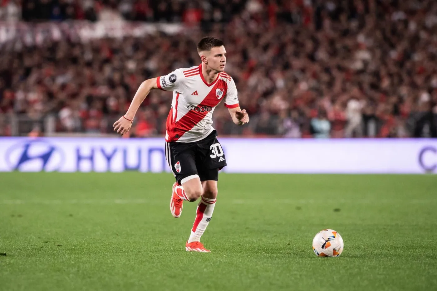 Le Real Madrid officialise l’arrivée prochaine de  Franco Mastantuono
