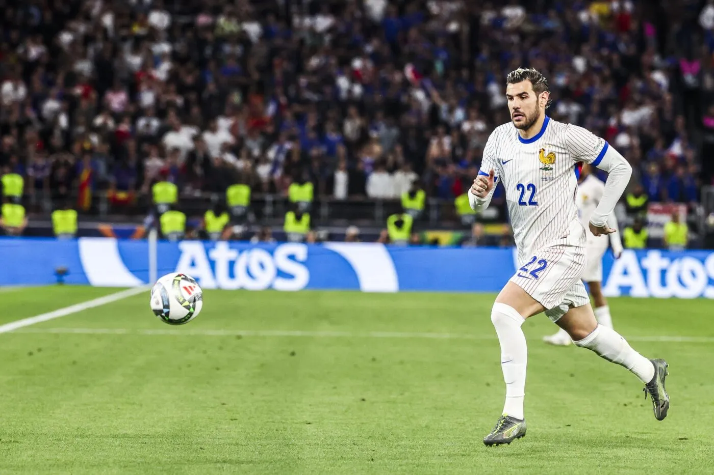 Theo Hernandez en Arabie saoudite, c’est officiel