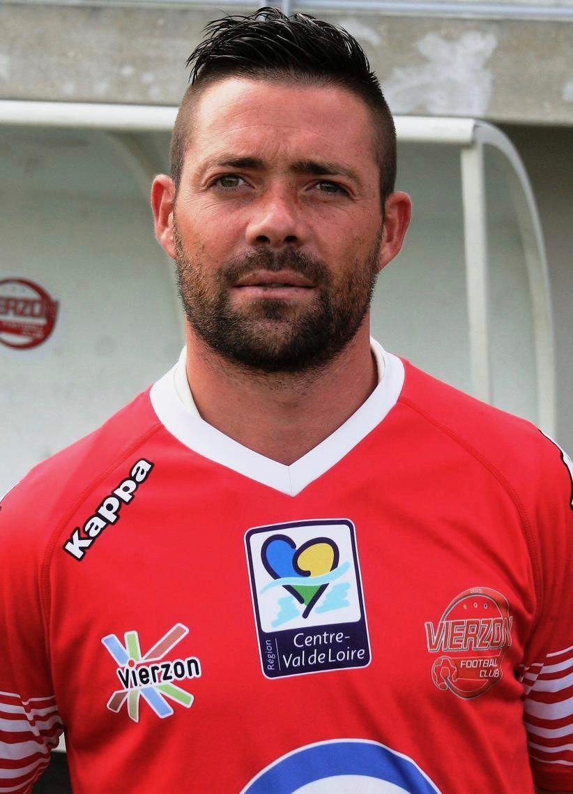 d-493448-flavien-bourbon3-peum42-1