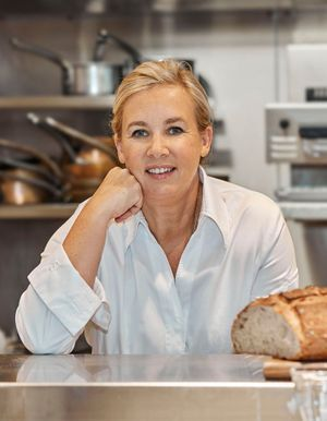 d-482052-helene-darroze