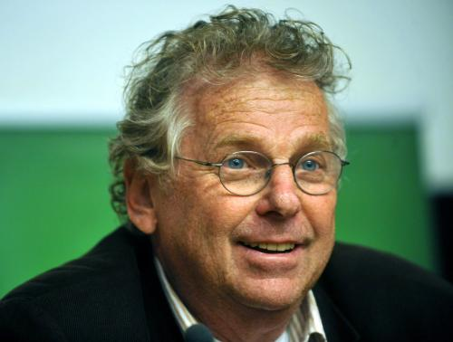 ce7c0a8ab4ed00bacf98c4d7b5d61654