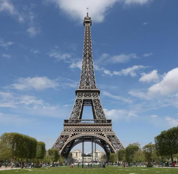 d-468324-tour-eiffel