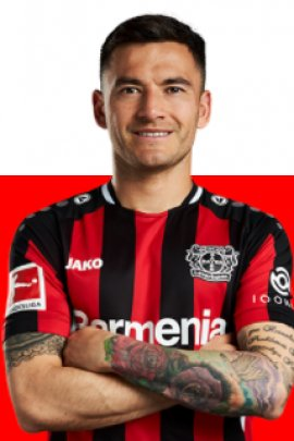 charles-aranguiz-60785