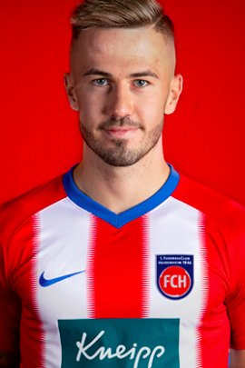 niklas-dorsch-276564