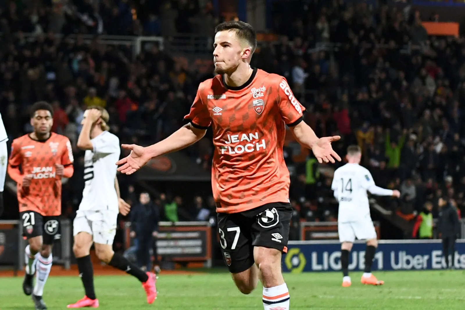 Lorient éteint Rennes