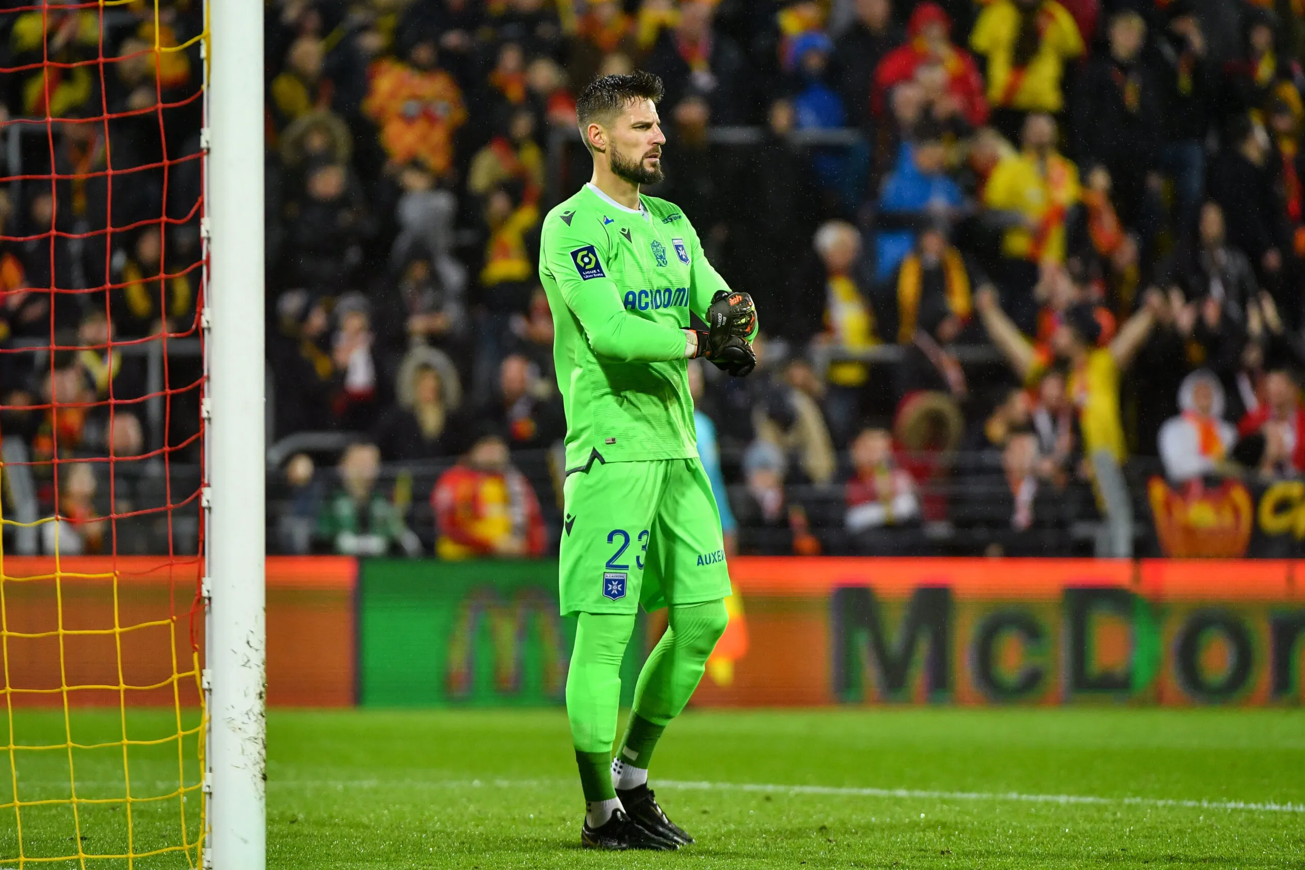 Costil : « Être un peu moins dans la lumière, un peu plus dans l’ombre »