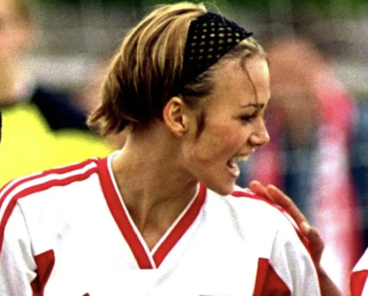 Jules, Joue-la comme Beckham