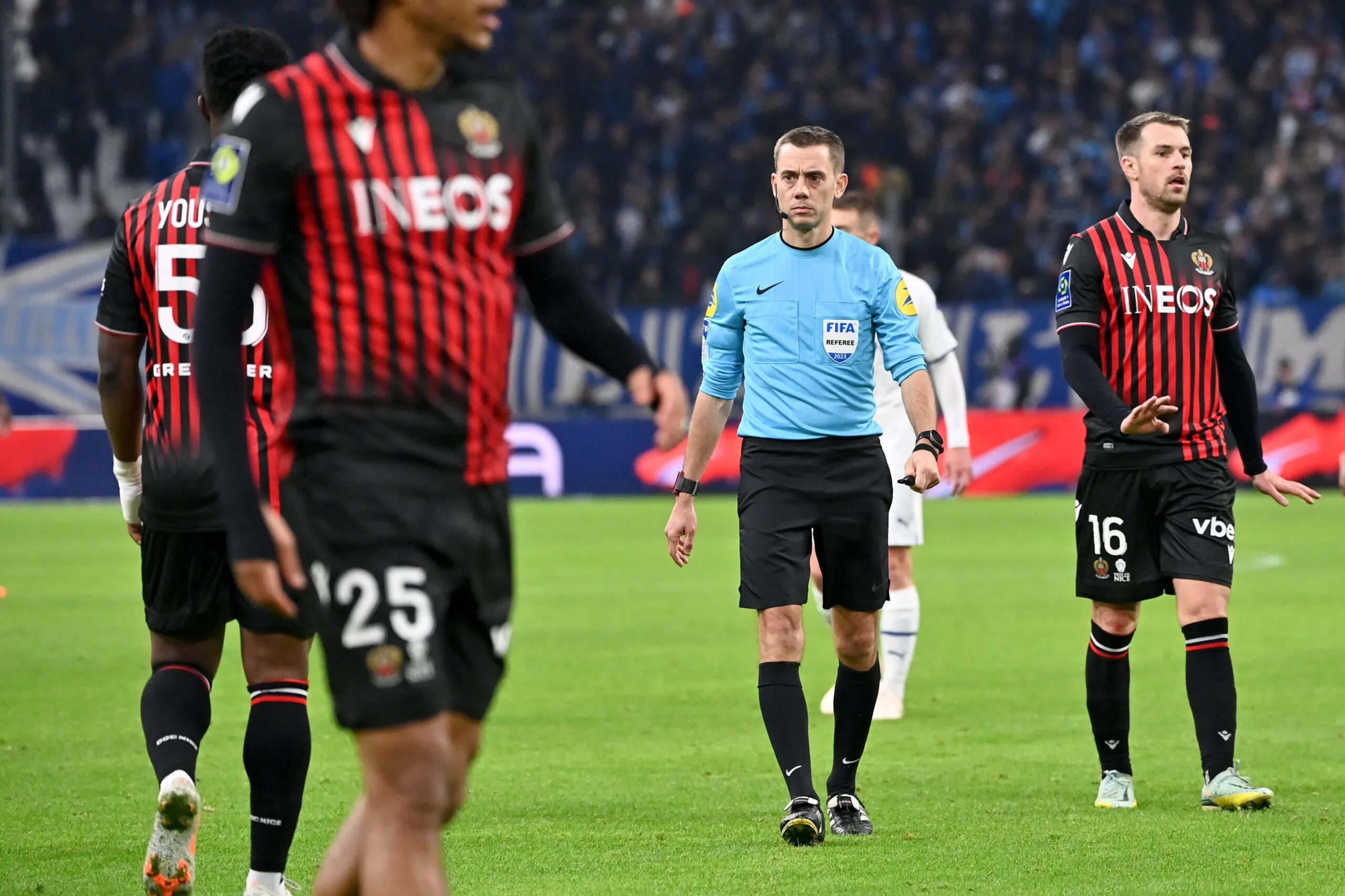 Bientôt un porte-parole pour expliquer les décisions arbitrales en Ligue 1 ?