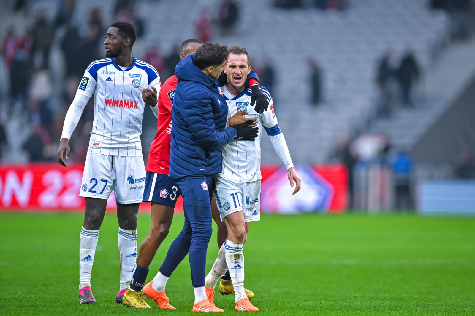 Liénard et Kandil en viennent aux mains sur le terrain