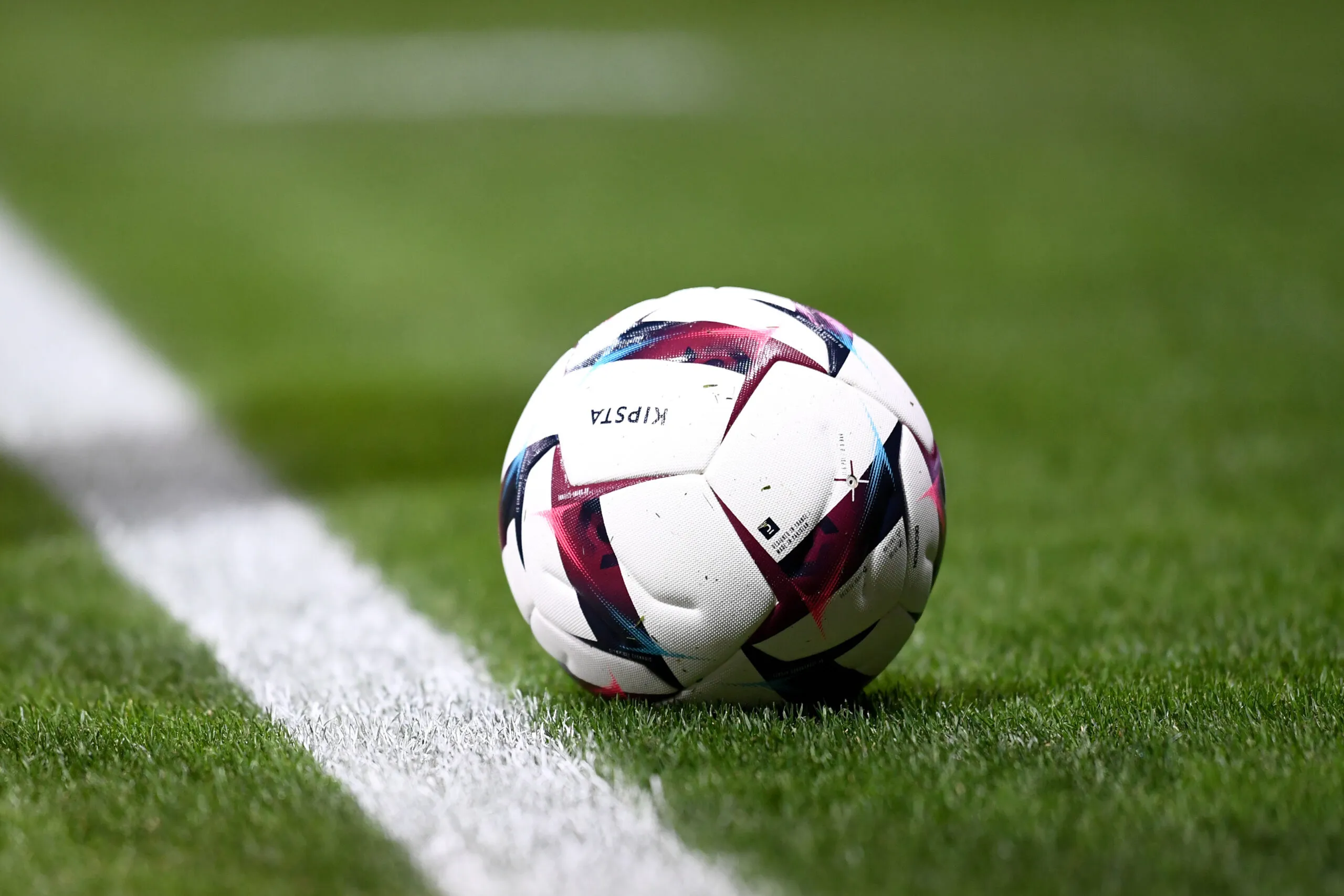 Racisme et violence : un arbitre et un joueur suspendus en amateur