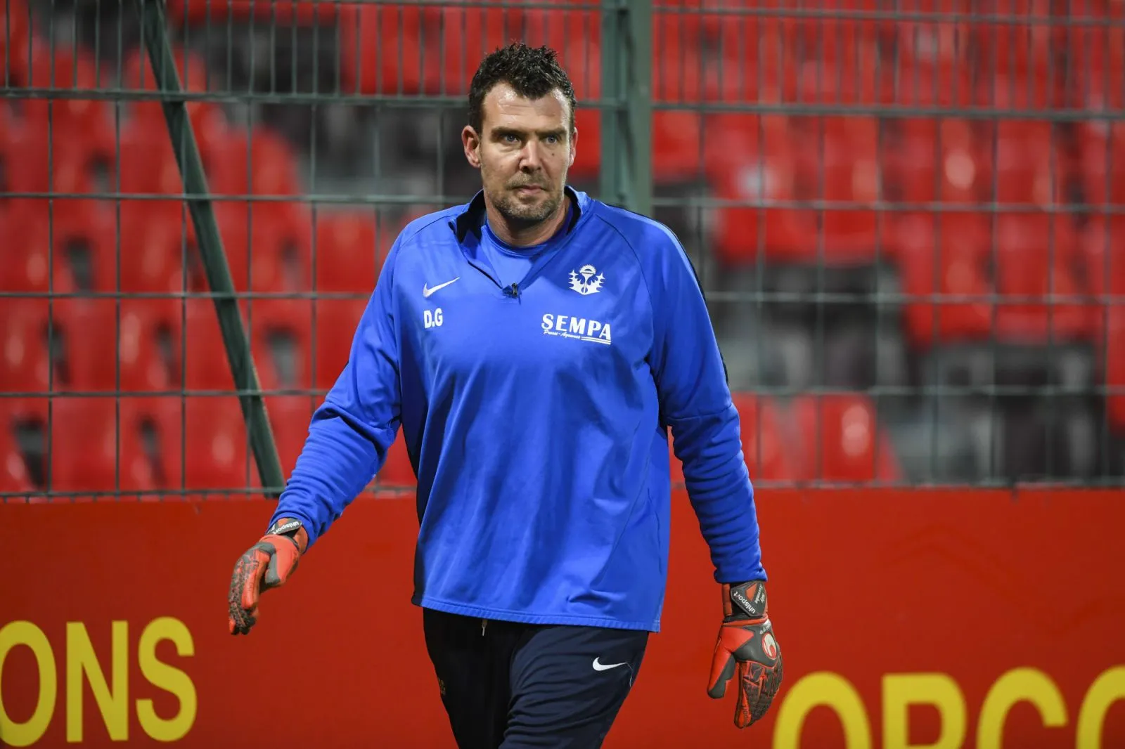 Au Luxembourg, Grégorini remet les gants à 43 ans