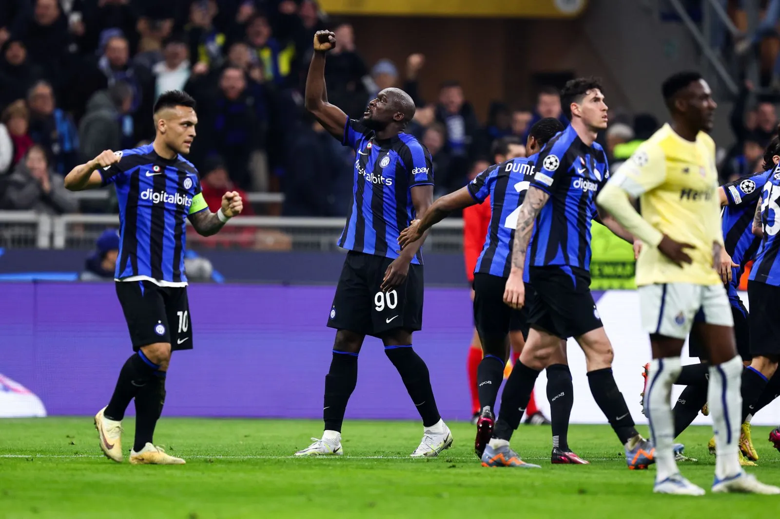 Lukaku délivre l&rsquo;Inter face à Porto