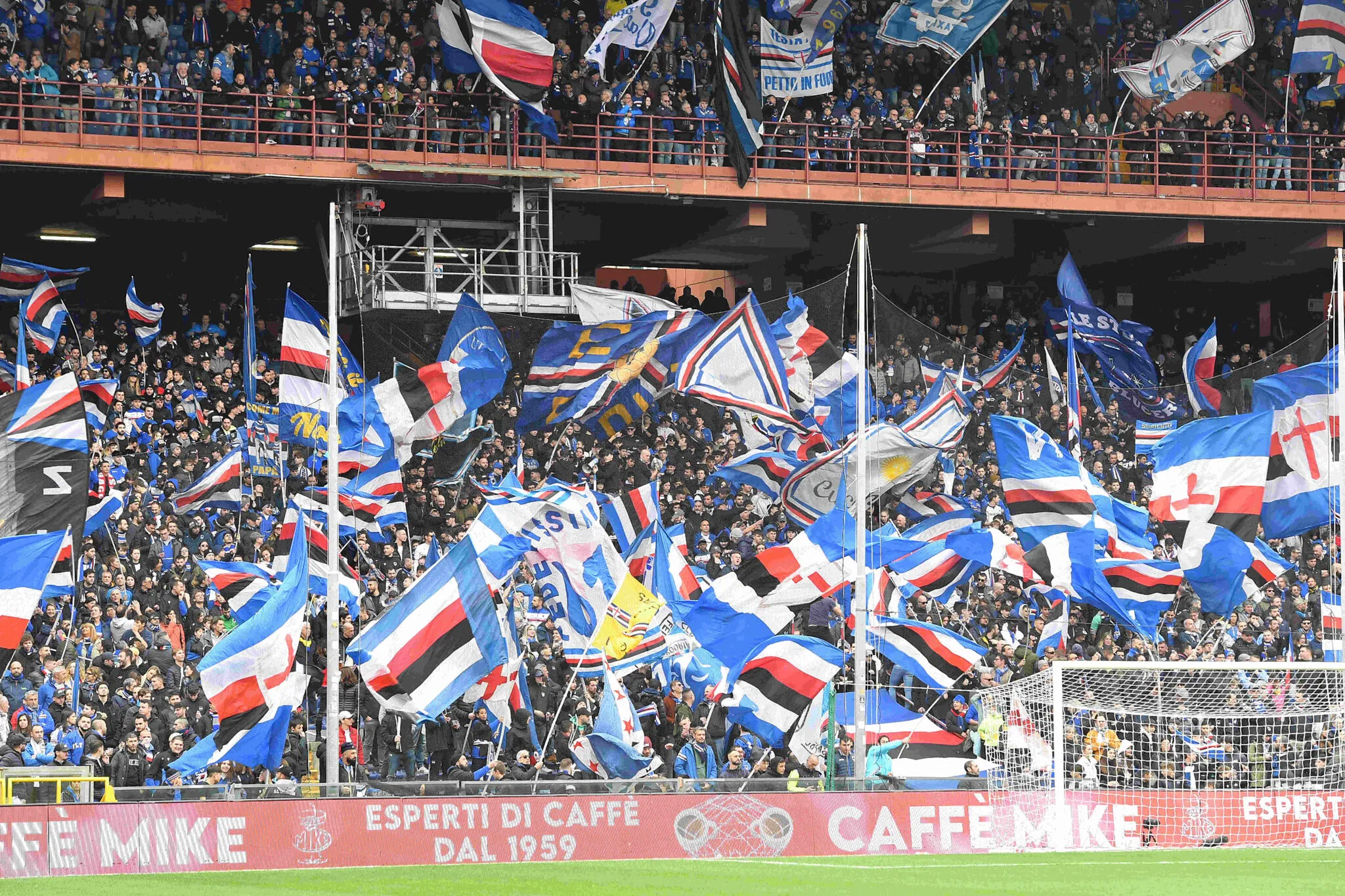 « Les prochaines têtes seront les vôtres  » : les dirigeants de la Sampdoria menacés