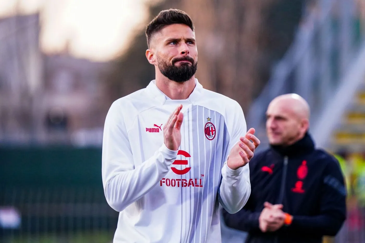 Olivier Giroud invite un enfant victime de harcèlement à San Siro