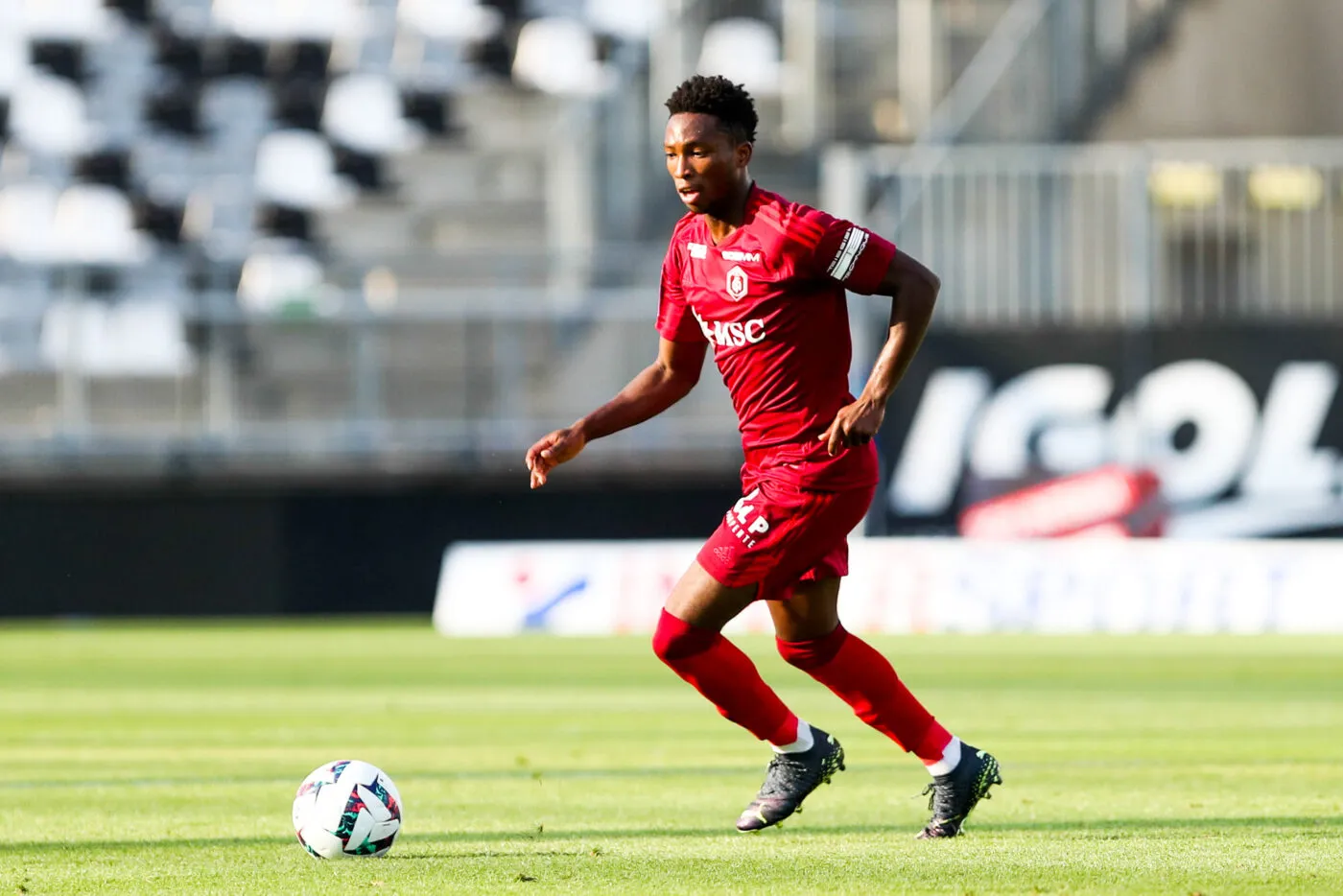 Moïse Sahi Dion : « Mon premier souvenir en France, c’est une allergie au saumon »