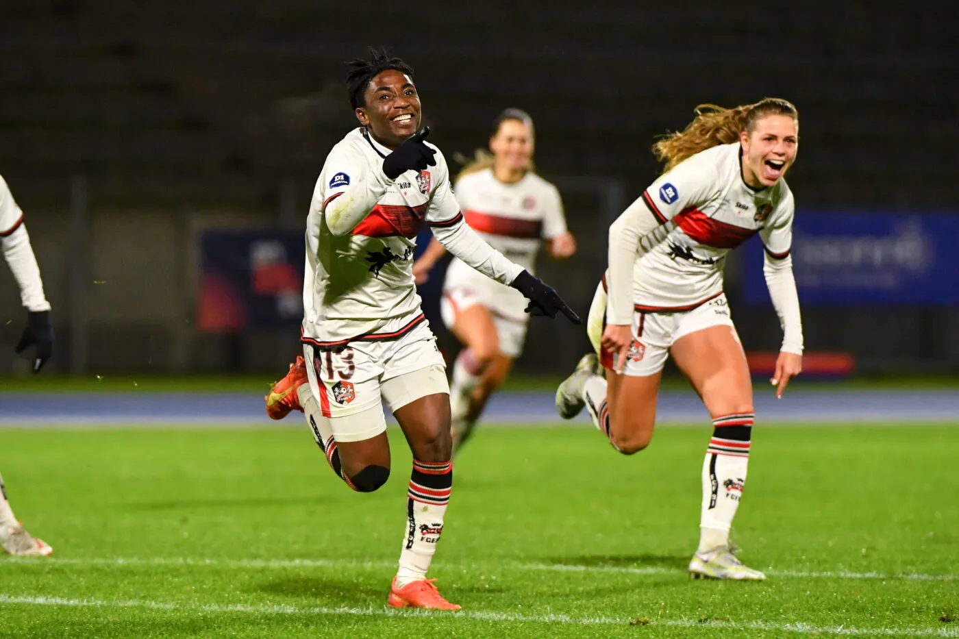 Fleury et Thonon Évian se qualifient pour les demies de la Coupe de France