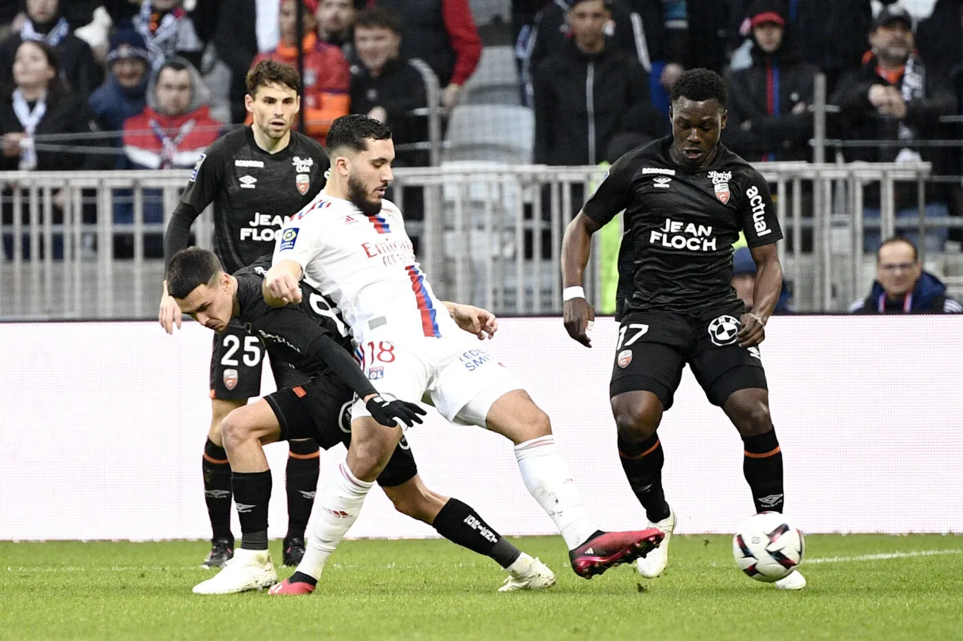 Pas réaliste, Lyon concède le nul contre Lorient