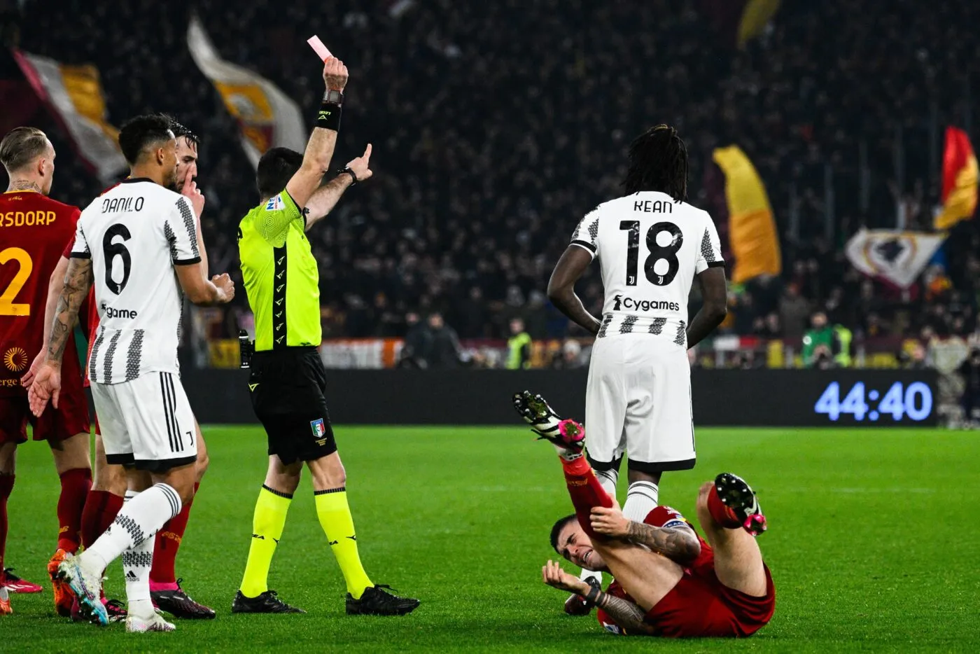 Moïse Keane expulsé moins d’une minute après son entrée en jeu