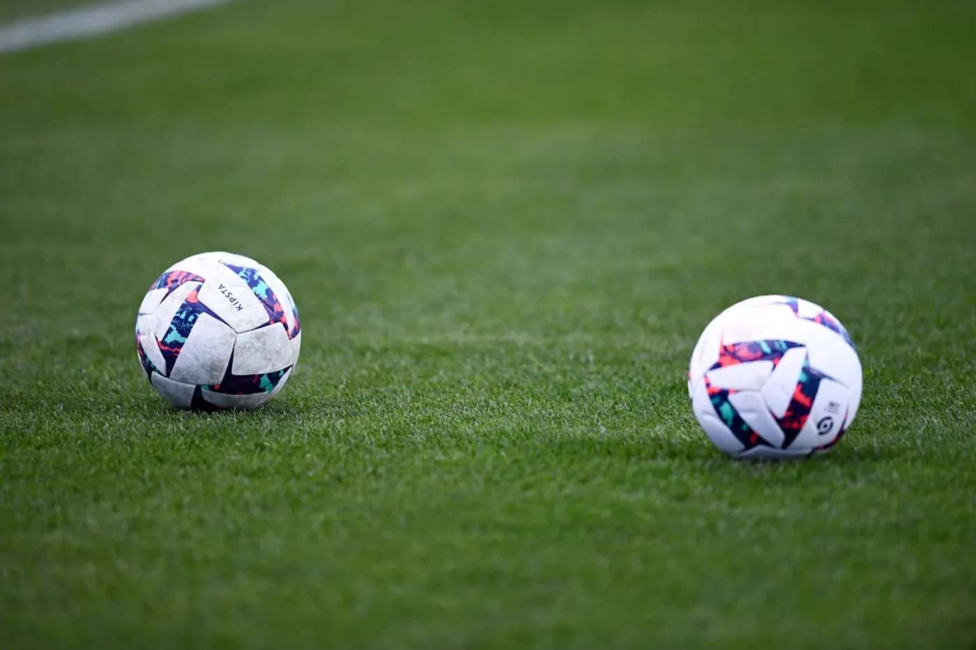 Un jeune footballeur nigérian arrivé d’Ukraine menacé d’expulsion par la France