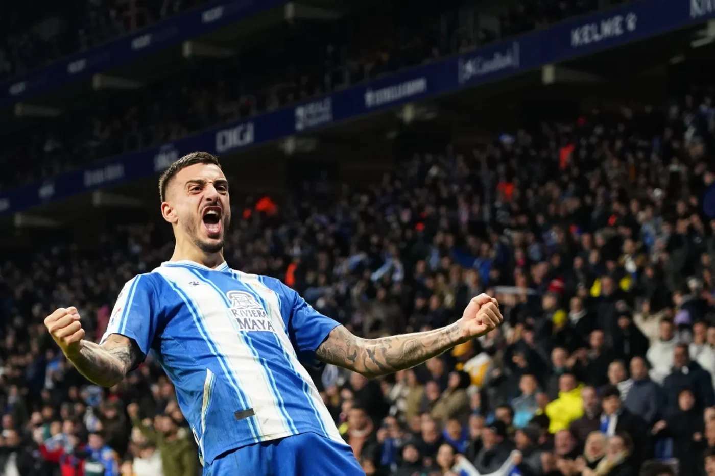 Joselu et approuvé