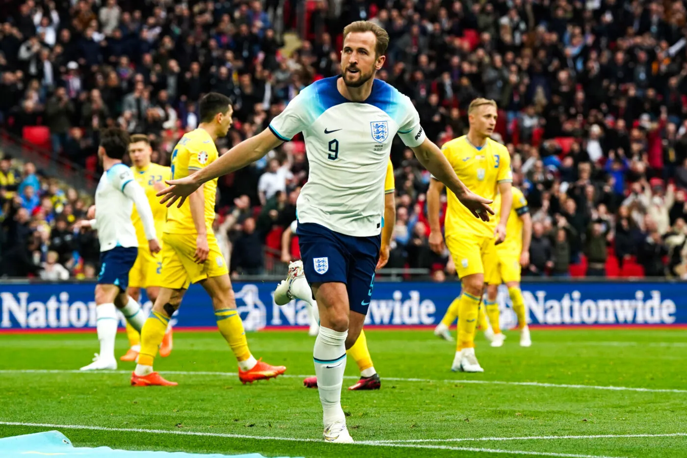 England's Harry Kane celebrates scoring their side's first goal of the game during the UEFA Euro 2024 Group C qualifying match at Wembley Stadium, London. Picture date: Sunday March 26, 2023. - Photo by Icon sport