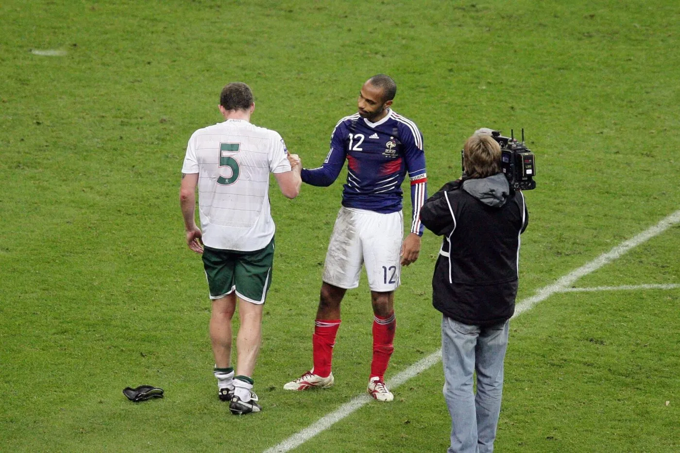 Richard Dunne revient sur la main d'Henry face à l'Irlande en 2009