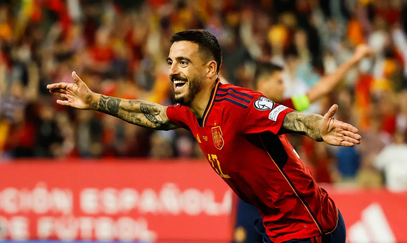 Malaga, Spanien, 25.03.2023: Joselu (Spain) Erzielt das Tor zum 3-0 waehrend des Qualifikationsspiels der Gruppe A fuer die UEFA Europameisterschaft 2024 zwischen Spanien vs Norwegen im La Rosaleda am 25. March 2023 in Malaga, Spanien. (Foto von Manuel Reino Berengui/DeFodi Images) Malaga, Spain, 25.03.2023: Joselu (Spain) celebrates after scoring his team‘s third goal during the qualification match of Group A for the UEFA Euopean Championship 2024 between Spain vs Norway at La Rosaleda on March 25, 2023 in Malaga, Spain. (Photo by Manuel Reino Berengui/DeFodi Images) - Photo by Icon sport
