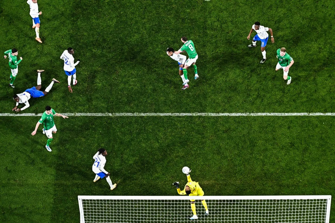 27 March 2023; France goalkeeper Mike Maignan makes an injury time save during the UEFA EURO 2024 Championship Qualifier match between Republic of Ireland and France at Aviva Stadium in Dublin. Photo by Ramsey Cardy/Sportsfile Photo by Ramsey Cardy/Sportsfile 