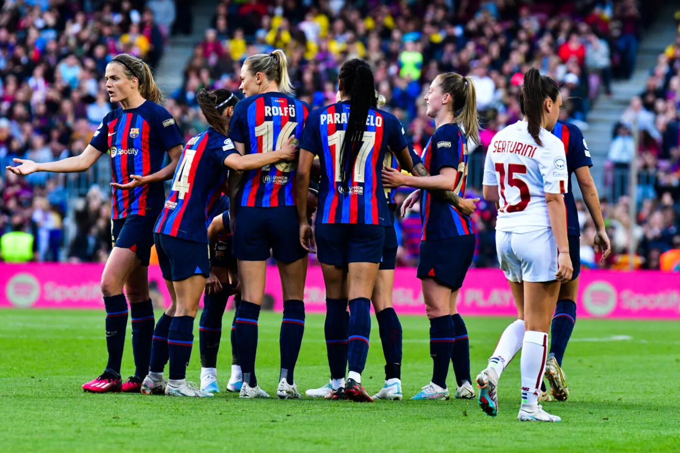 Ligue des champions féminine : Barcelone humilie la Roma en quarts