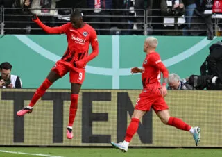 Kolo Muani et Francfort font plier l'Union
