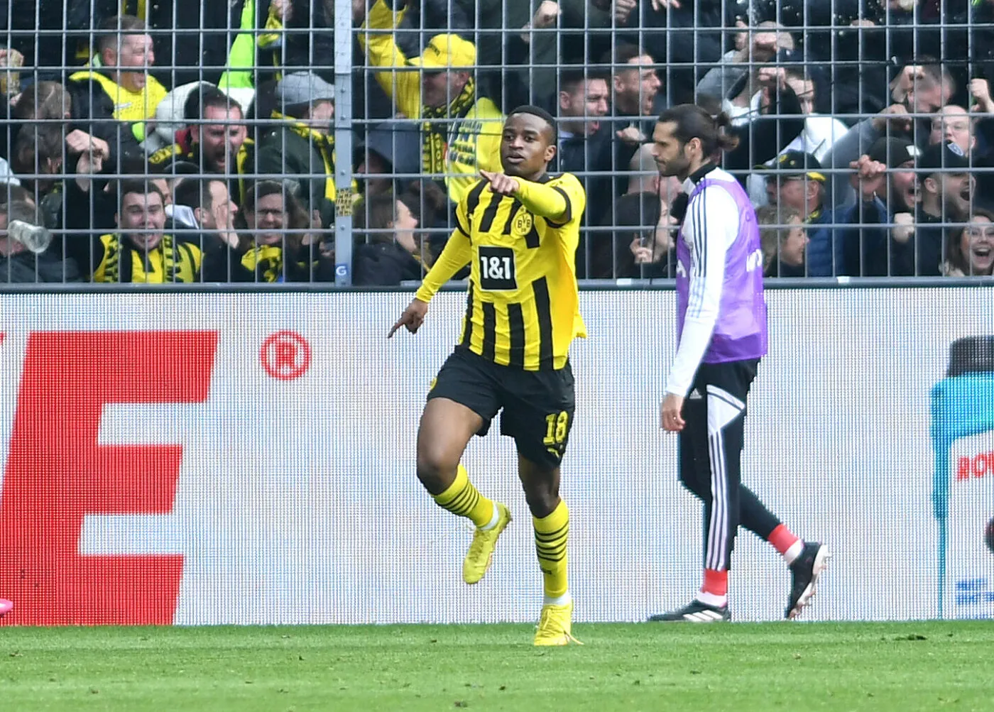 Le Bayern se venge de Fribourg, Dortmund écarte l'Union