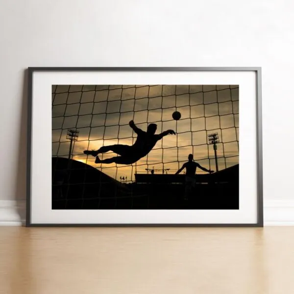 Arrêt de gardien en ombre et lumière, 2021