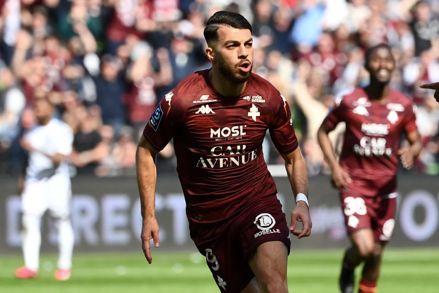 Metz s'impose face à Bordeaux et reprend espoir pour la montée