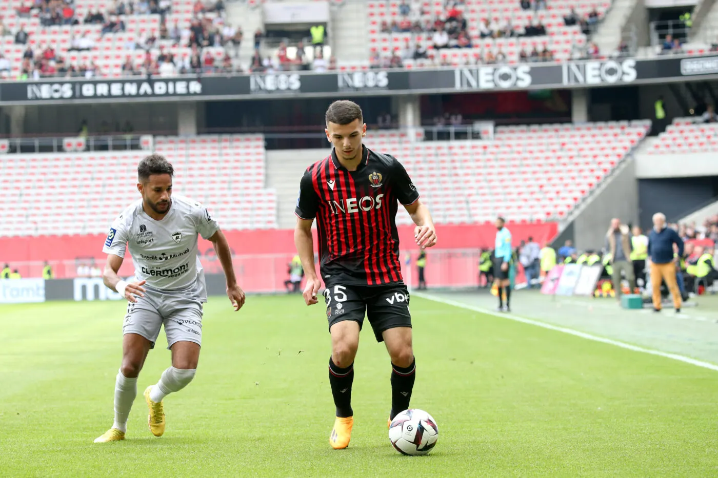 Clermont enfonce un peu plus Nice