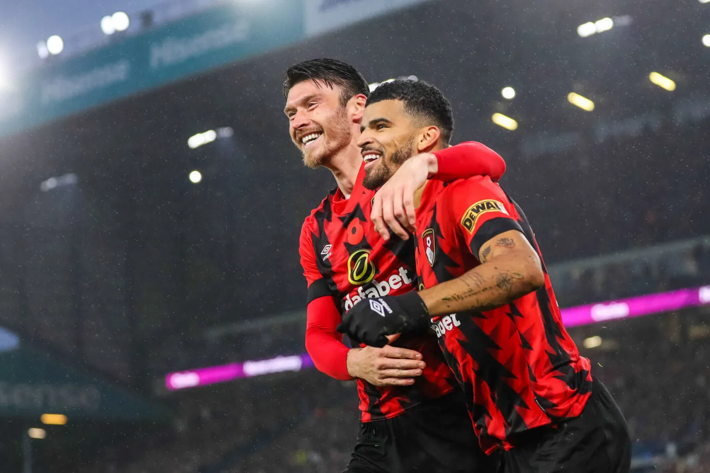 Dominic Solanke #9 of Bournemouth celebrates his goal to make it 1-3 during the Premier League match Leeds United vs Bournemouth at Elland Road, Leeds, United Kingdom, 5th November 2022 (Photo by Gareth Evans/News Images) in Leeds, United Kingdom on 11/5/2022. (Photo by Gareth Evans/News Images/Sipa USA) - Photo by Icon sport