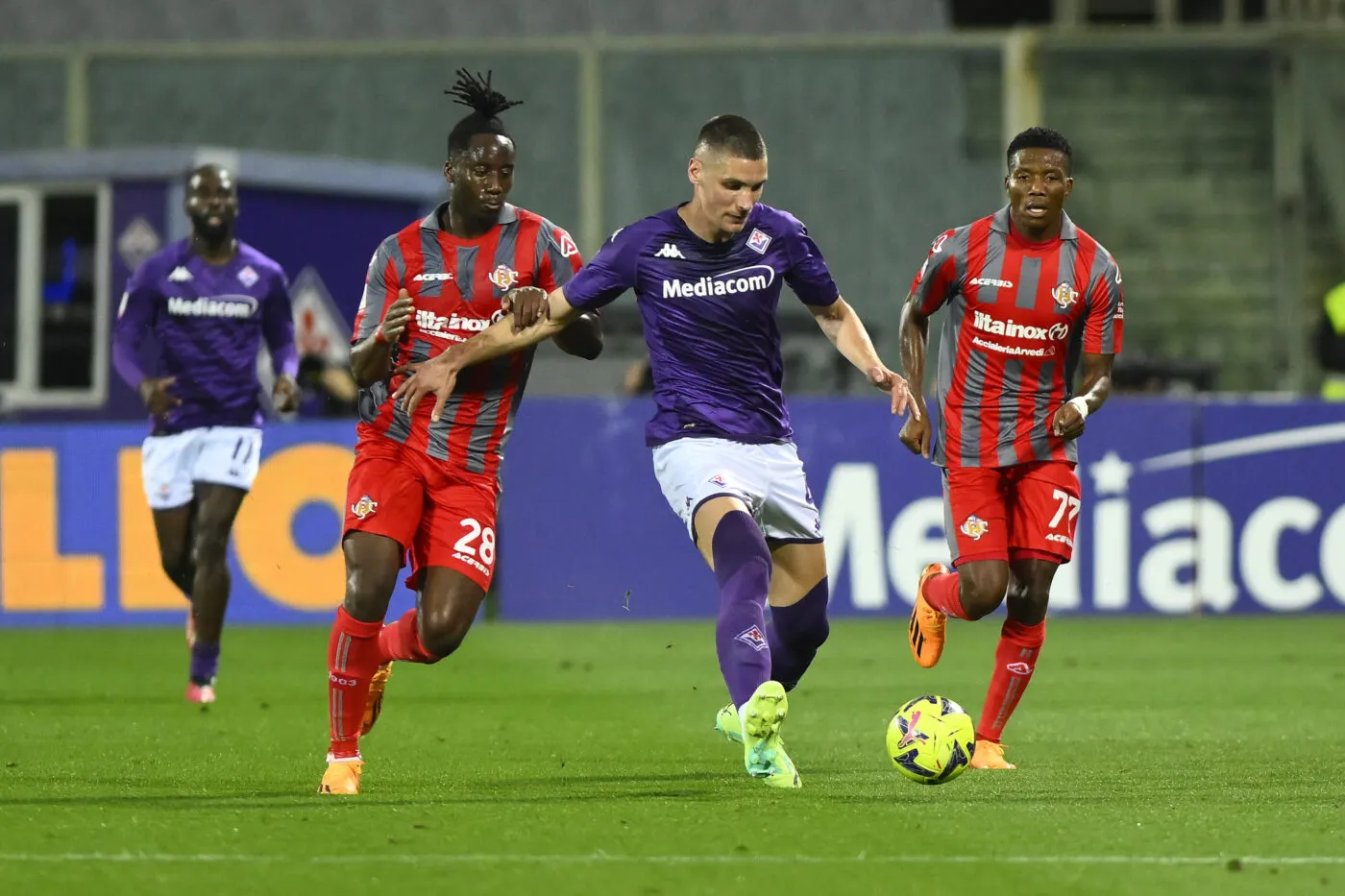 Coupe d&rsquo;Italie : la Fiorentina résiste à Crémone pour aller en finale