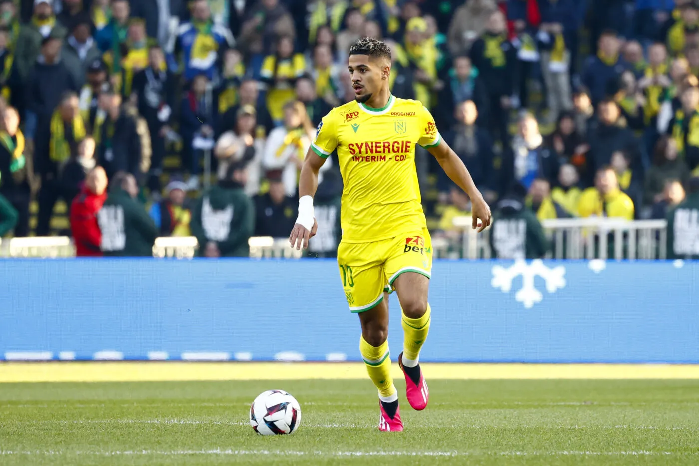10 Ludovic BLAS (fcn) during the Ligue 1 Uber Eat match between Nantes and Lorient at Beaujoire Stadium on February 12, 2023 in Nantes, France. (Photo by Gwendoline Le Goff/FEP/Icon Sport)