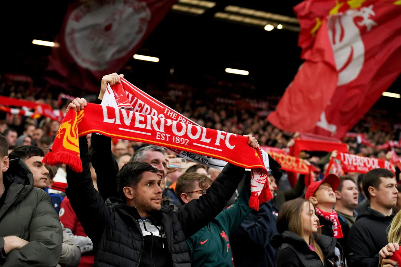 Angleterre : La FA rappelle ses supporters à l’ordre