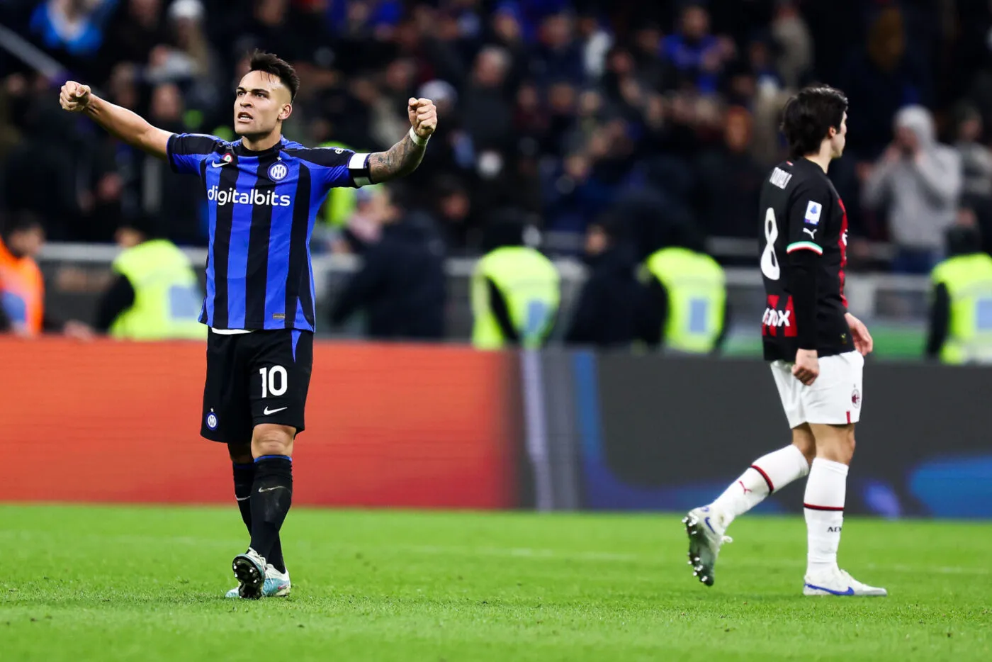 Lautaro Martinez of Fc Internazionale celebrates after winning the Serie A match beetween Fc Internazionale and Ac Milan at Stadio Giuseppe Meazza on February 5, 2023 in Milan Italy . (Photo Marco Canoniero) LIGA WLOSKA PILKA NOZNA SEZON 2022/2023