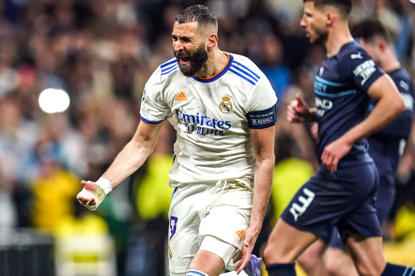 Real Madrid's Karim Benzema celebrates scoring his sides third goal during the UEFA Champions League semi final, second leg match at the Santiago Bernabeu, Madrid. Picture date: Wednesday May 4, 2022. - Photo by Icon sport
