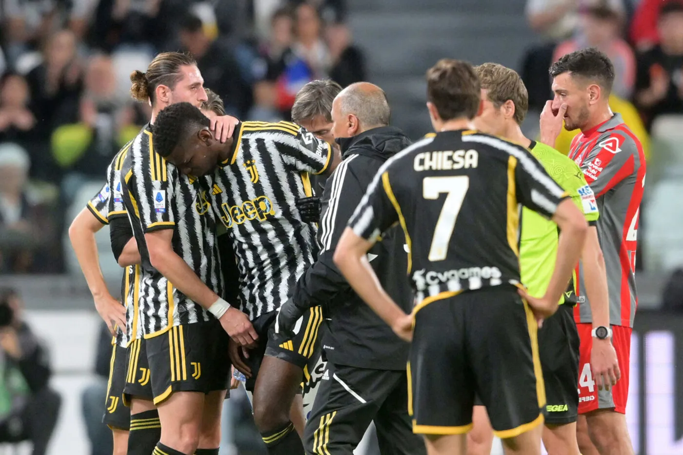 Foto Tano Pecoraro/LaPresse 14 Maggio 2023 - Torino, Italia Sport, CalcioJuventus vs Cremonese - Campionato italiano di calcio Serie A TIM 2022/2023 - Allianz StadiumNella foto: pogba infortunioPhoto Tano Pecoraro/LaPresse May 14, 2023 - Turin, Italy Sport, Soccer Juventus vs Cremonese - Italian Serie A Football Championship 2022/2023 - Allianz StadiumIn the photo: pogba injury - Photo by Icon sport