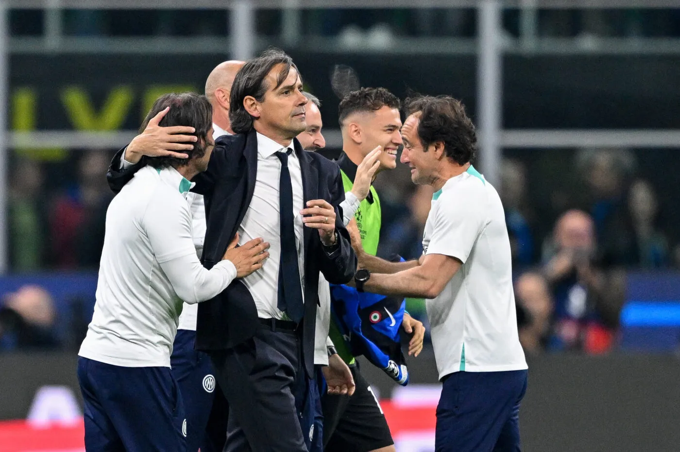 L'Inter explique la vie à son petit cousin