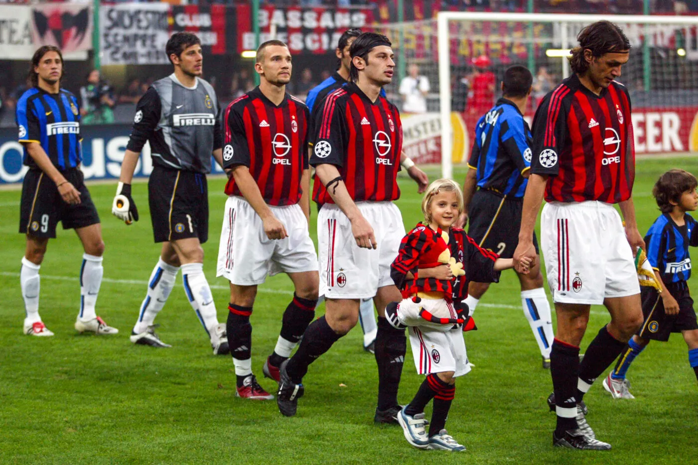 Hernan Crespo, Francesco Toldo, Andriy Shevchenko, Kakha Kaladze and Paolo Maldini