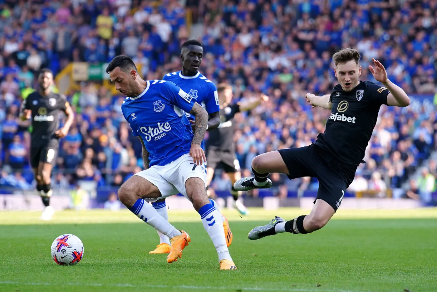 Bournemouth's David Brooks and Everton's Dwight McNeil (left) during the Premier League match at Goodison Park, Liverpool. Picture date: Sunday May 28, 2023. - Photo by Icon sport