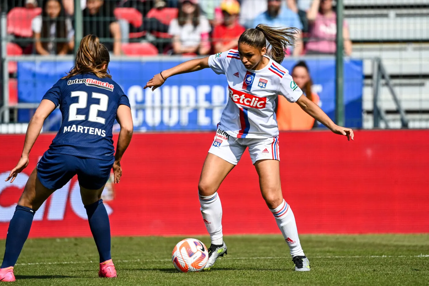 Delphine Cascarino plébiscitée aux Trophées UNFP