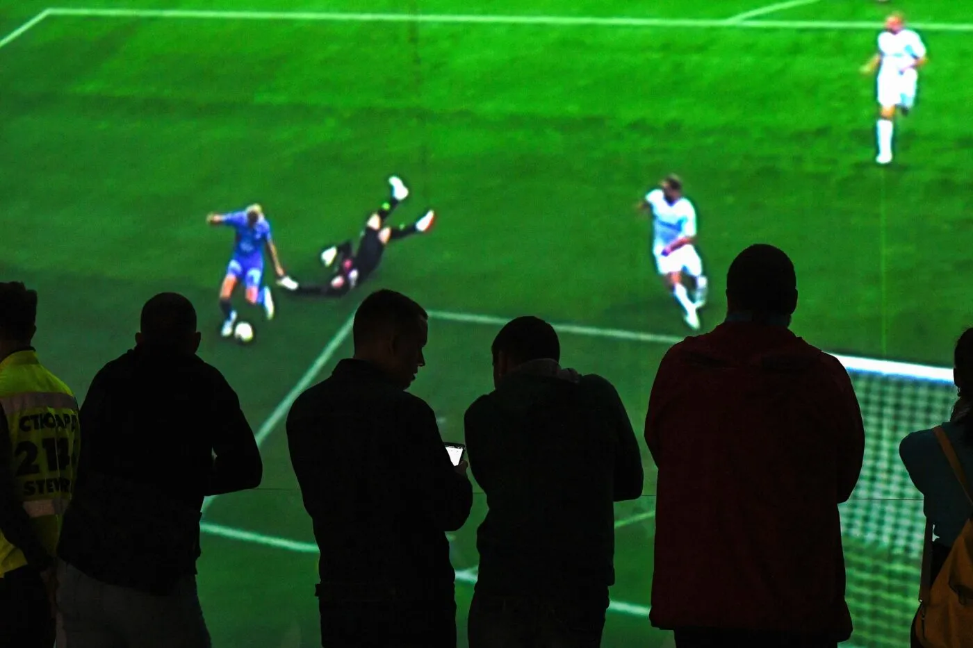 Cinq hommes emprisonnés pour diffusion illégale de matchs de Premier League