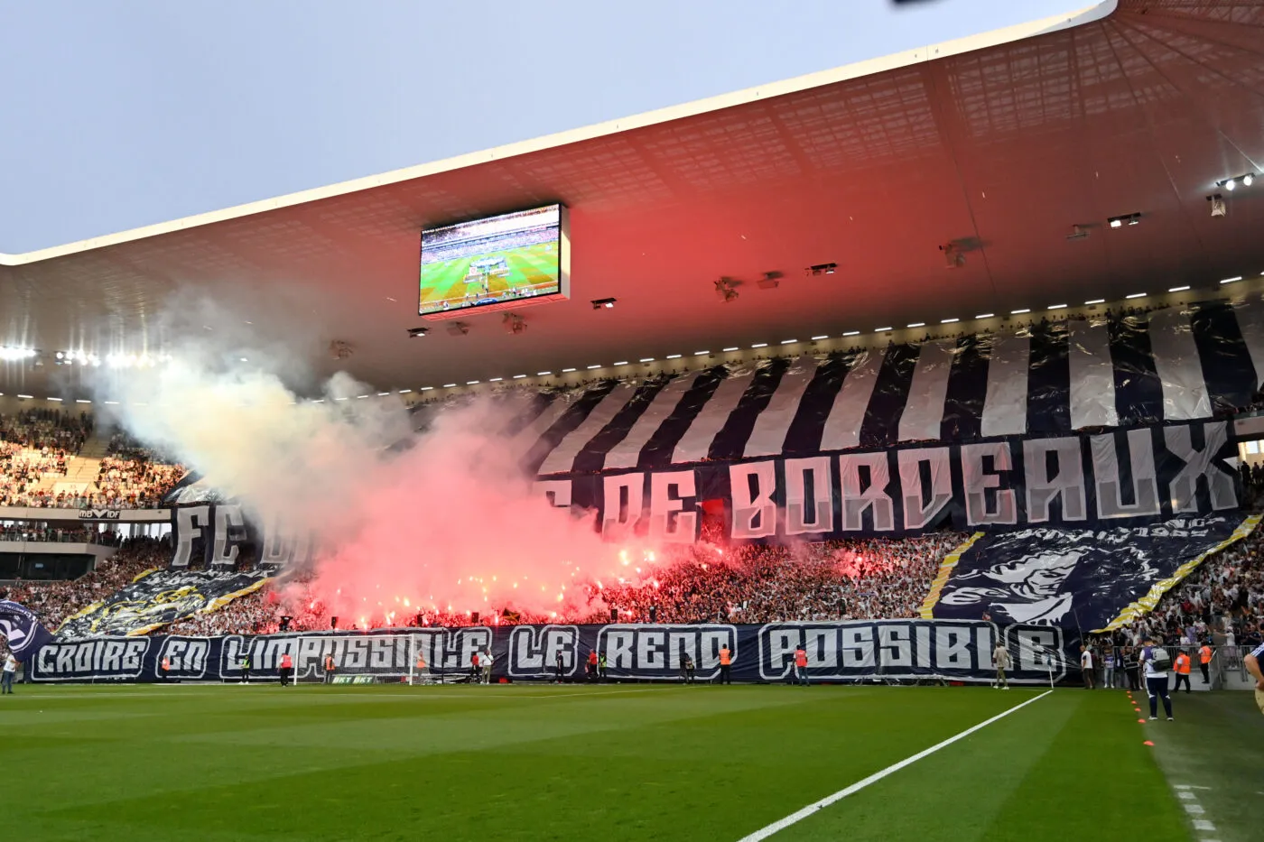 Bordeaux-Rodez : quatre supporters des Girondins placés en garde à vue