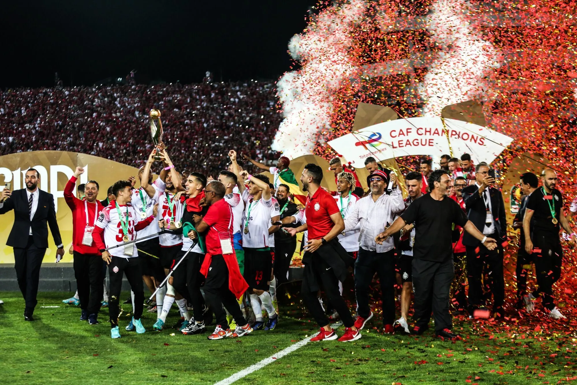 Wydad players celebrate winning the CAF Champions during the CAF Champions League 2021/22 Final between Al Ahly and Wydad Athletic Club held at the Mohamed V Stadium in Casablanca, Morocco on 30 May 2022 ©Weam Mostafa/Sports Inc - Photo by Icon sport