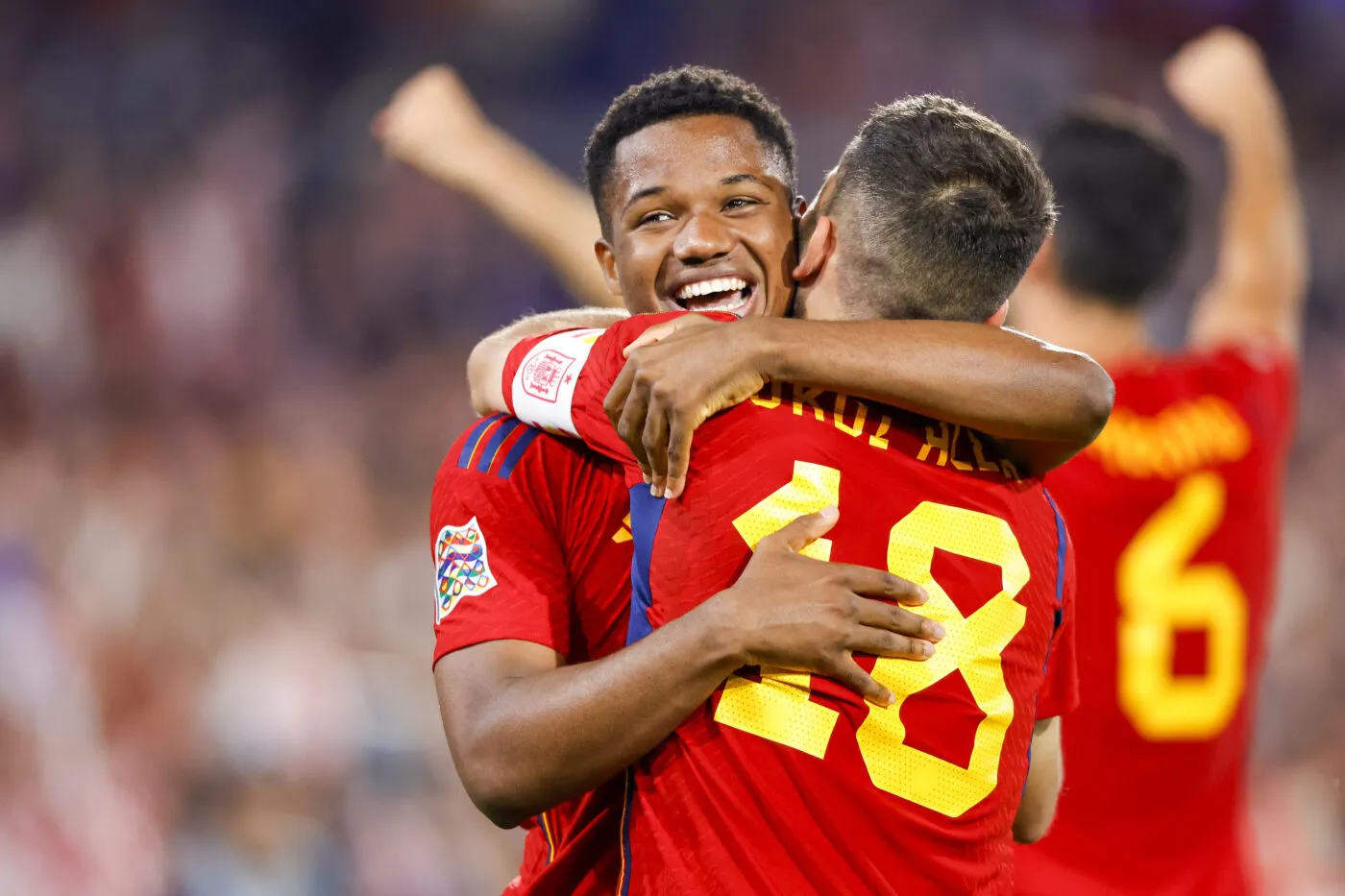 Rotterdam, Niederlande, 18.06.2023: Ansu Fati (Spain) and Jordi Alba (Spain) celebrating winning the Nations League torjubeln waehrend des Spiels der UEFA Nations League 2022/23 Semifinal zwischen Croatia vs Spain, Croatia vs Spain im de Kuip am 18. June 2023 in Rotterdam, Niederlande. (Foto von Nesimages/Michael Bulder/DeFodi Images) Rotterdam, Netherlands, 18.06.2023: Ansu Fati (Spain) and Jordi Alba (Spain) celebrating winning the Nations League celebrating during the UEFA Nations League 2022/23 Semifinal match between Croatia vs Spain, Croatia vs Spain at the de Kuip on June 18, 2023 in Rotterdam, Netherlands. (Photo by Nesimages/Michael Bulder/DeFodi Images) - Photo by Icon sport